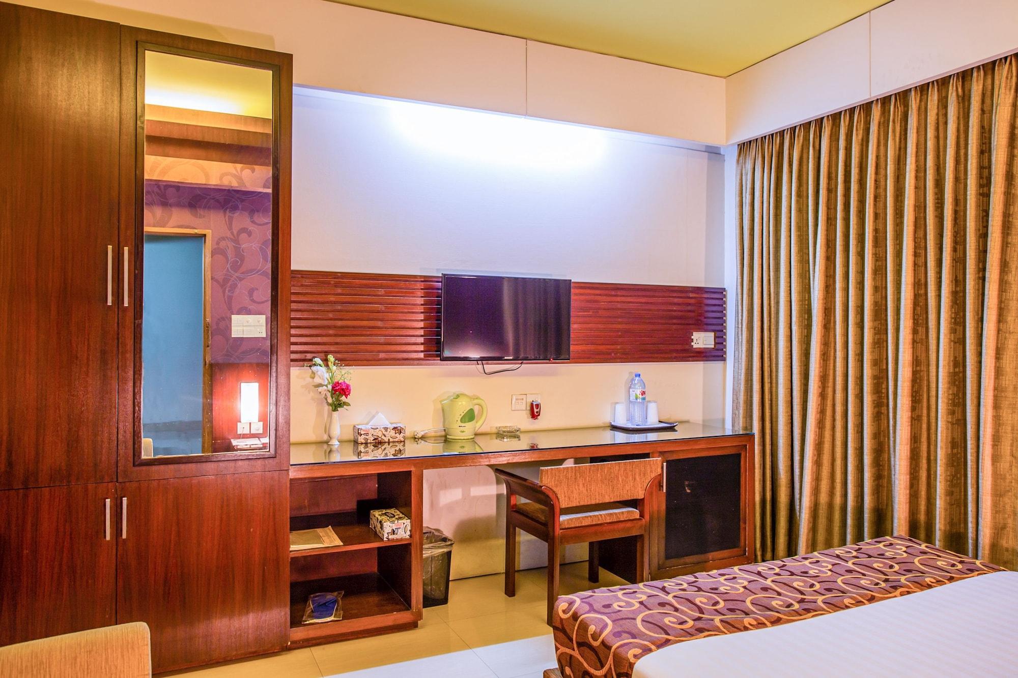 Hotel La Villa Western By Sea Pearl Beach Resort & Spa Dhaka Exterior foto