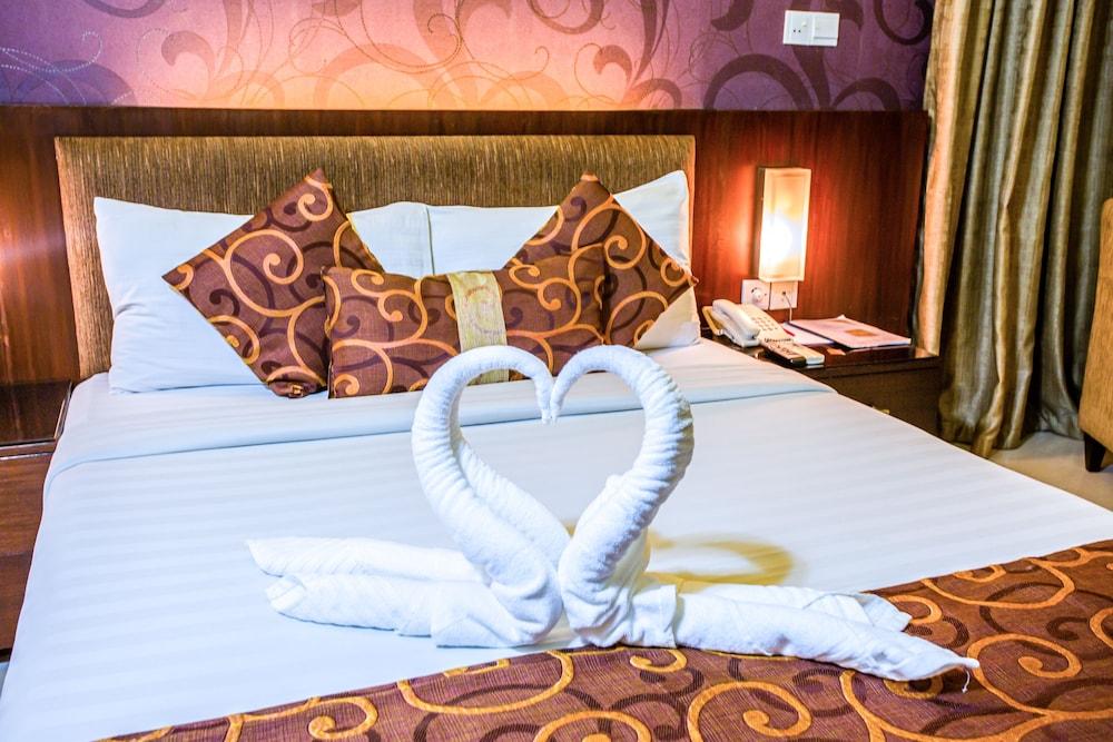 Hotel La Villa Western By Sea Pearl Beach Resort & Spa Dhaka Exterior foto
