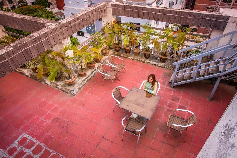 Hotel La Villa Western By Sea Pearl Beach Resort & Spa Dhaka Exterior foto