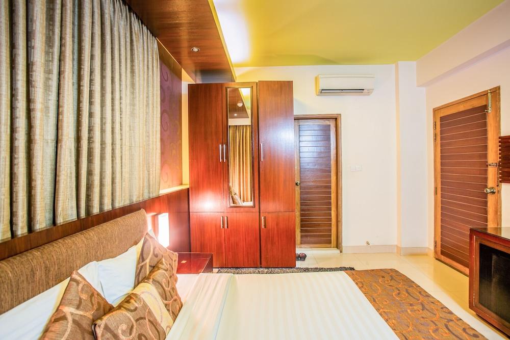 Hotel La Villa Western By Sea Pearl Beach Resort & Spa Dhaka Exterior foto