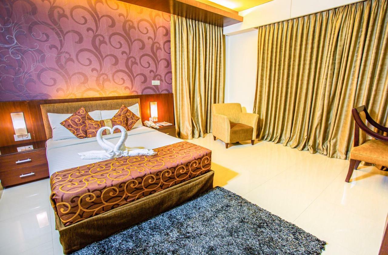 Hotel La Villa Western By Sea Pearl Beach Resort & Spa Dhaka Exterior foto